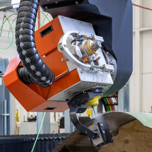 PAR Systems waterjet trimming system.
